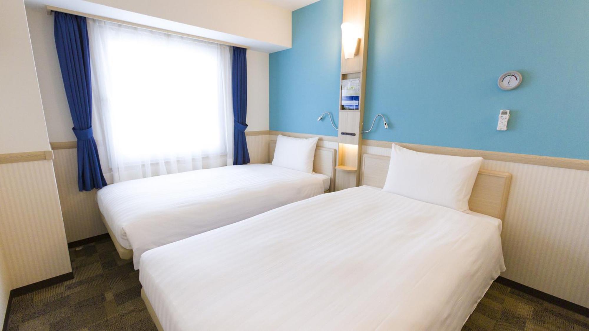 Toyoko Inn Tokyo Asakusa Kuramae No.2 Rum bild